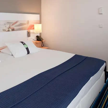 Holiday Inn Prague Airport By Ihg-3