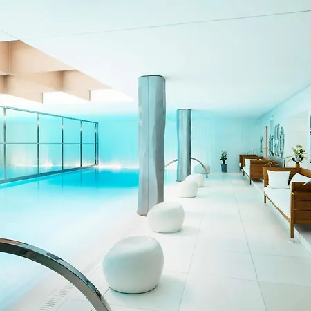 Hotel Le Royal Monceau Raffles Paris-2