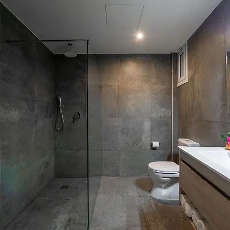 Centrum Hotel - City Center-3