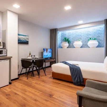 Sea Land Suites - By Echo Hotels-3