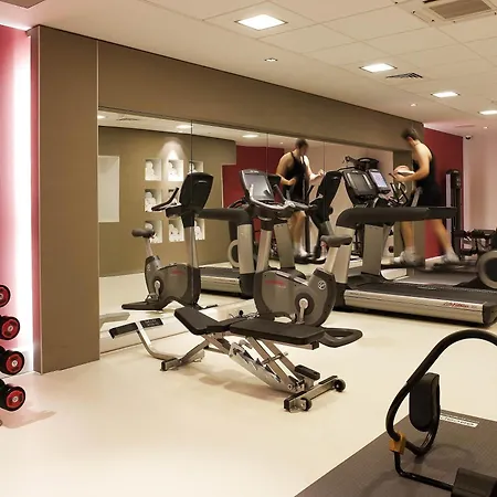 Novotel Liverpool Centre-2