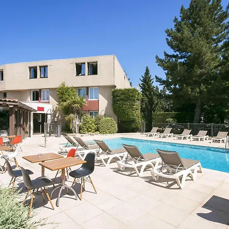 Ibis Avignon Sud-3
