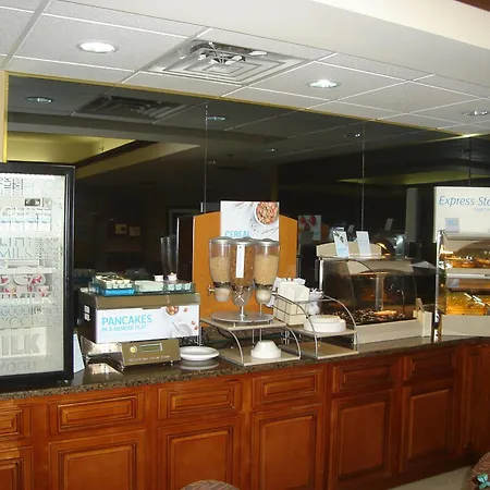 Holiday Inn Express Louisville Northeast By Ihg-3