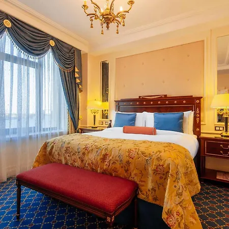 Fairmont Grand Hotel Kyiv-2