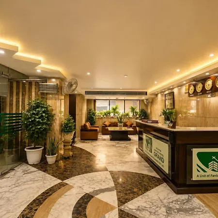 Airport Hotel Grand-2
