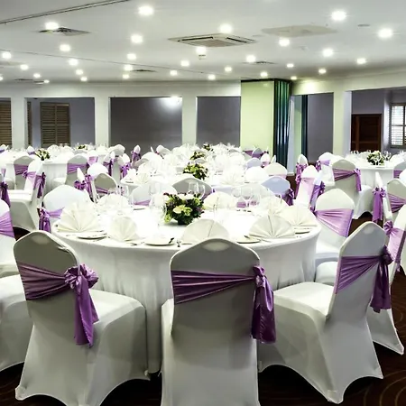 Holiday Inn & Suites Port Moresby By Ihg-3