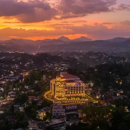The Grand Kandyan-3