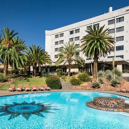Moevenpick Hotel Windhoek-3
