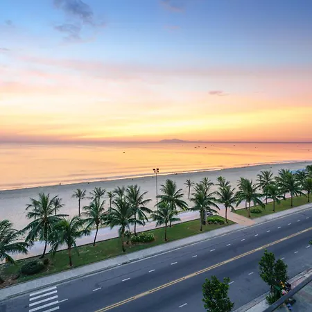 Serene Beach Hotel Danang-3