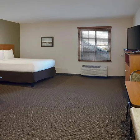 Woodspring Suites Frederick I-70-3
