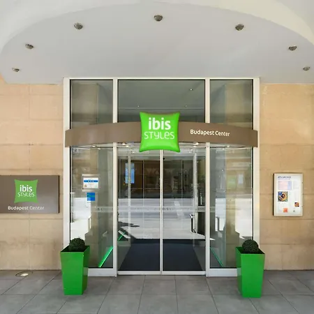 Ibis Styles Budapest Center-2