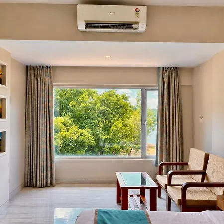 Lake View Resort Lonavala-3