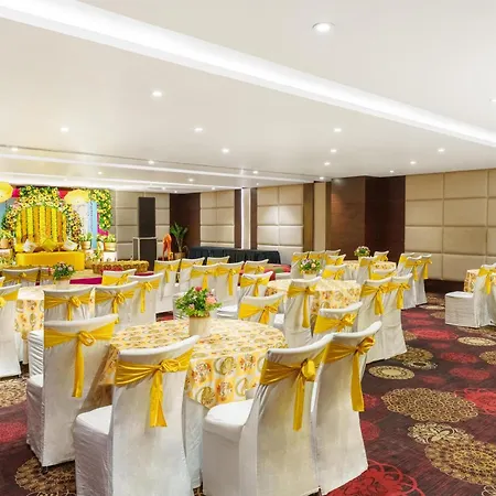 Radisson Hotel Agra-3