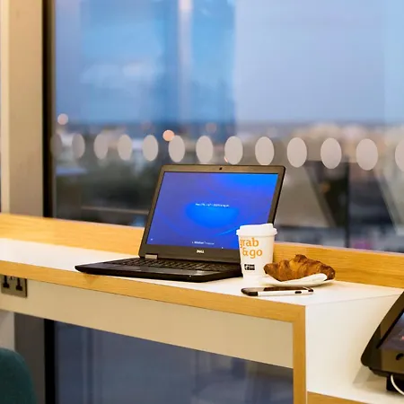 Holiday Inn Express - Malta By Ihg-2