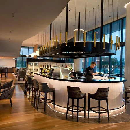 Pullman Brisbane Airport-3