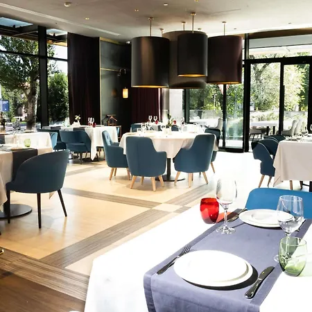Mercure Almaty City Center-2