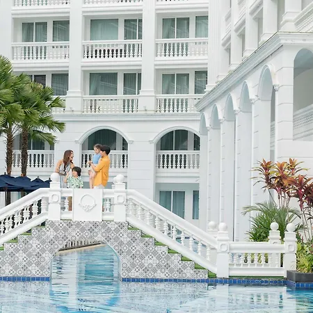 Moevenpick Myth Hotel Patong Phuket-3
