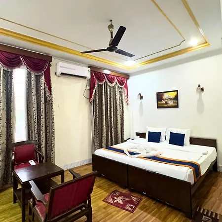 Ymca Seacom Inn-2