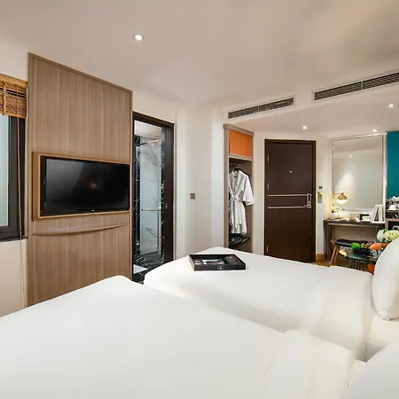 Aurora Premium - A Lifestyle Hotel-2