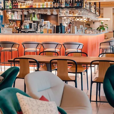 Mercure Avignon Tgv Hotel & Spa-2