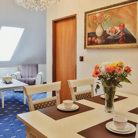 Hotel Savoy-3