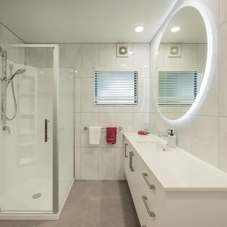 Aubyn Court Spa Motel-2