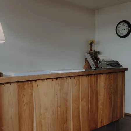 Hotel Husavik-2