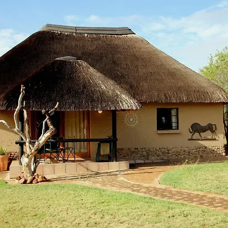 Ukutula Lion Lodge-3