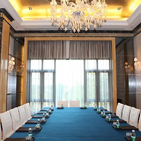 Chateau Starriver Guangzhou Peninsula-3