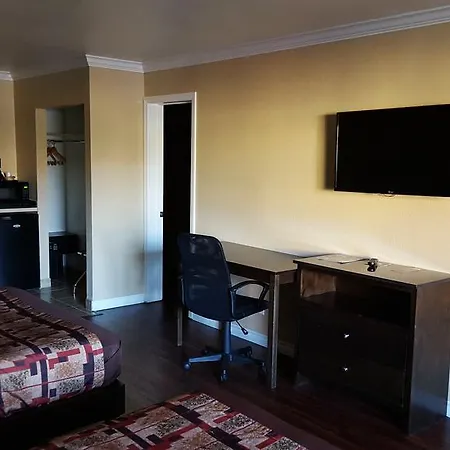 Anaheim Astoria Inn & Suites-2