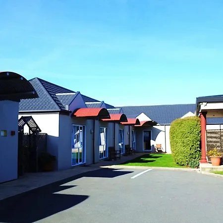 Airport Birches Motel-3