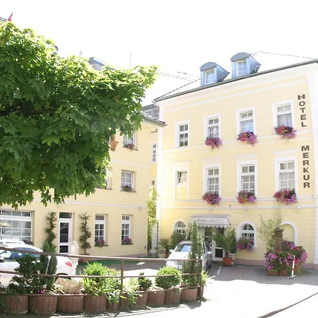 Hotel Merkur-2