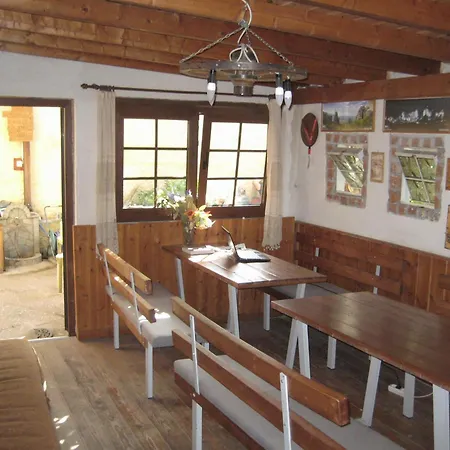 Studios Arabas-2