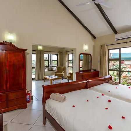 Zulu Nyala Game Lodge-2