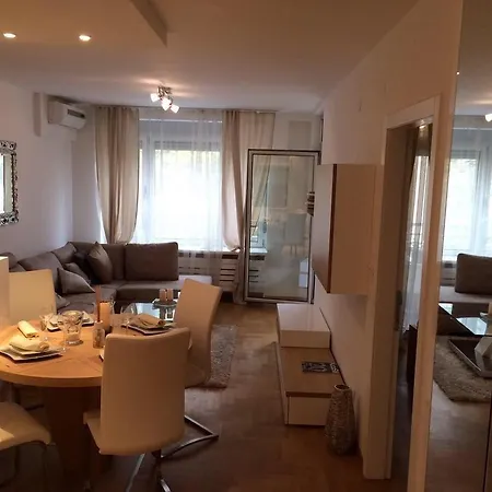 Apartment Gorki-3
