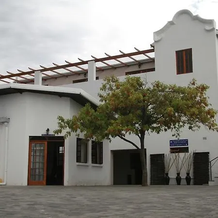 Queen Manor Boutique Guest House-3