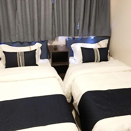 California Hotel-2