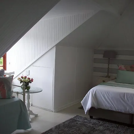 Guest House Ascot Place-2