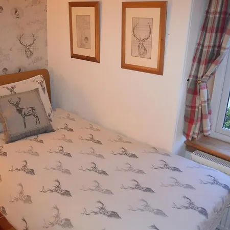 Roseneath Guest House-2