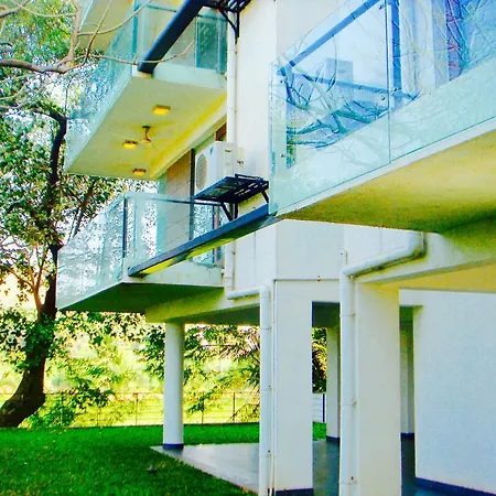 Luxurious 2Bhk For Ultimate Holiday Experience In Goa, Candolim North Goa-3