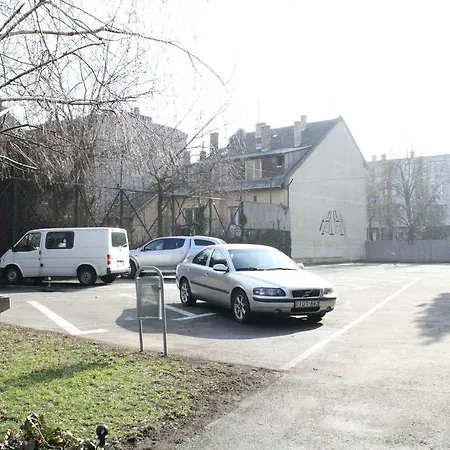 Hotel Zuglo-2
