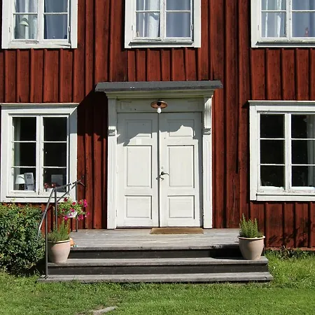 Fraegsta Haelsingegard B&B-2