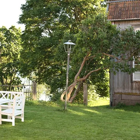 Fraegsta Haelsingegard B&B-3