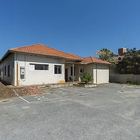 Victoria Park Lodge-2