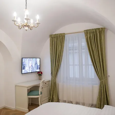 Baroc Deluxe House- Apartment & Room, Sibiu Old Town-2