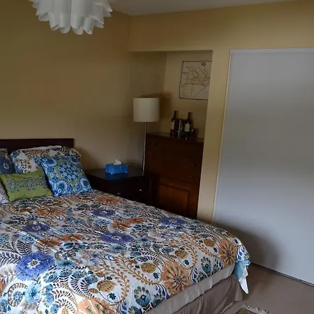 Bed And Breakfast In Hollywood Hills-2
