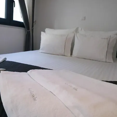 Gazi Boutique Apartment 2-3