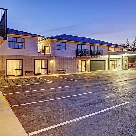 Bks Premier Motel Hamilton-2