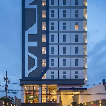 Hotel 88 Kedungsari - Kedungdoro By Wh-2