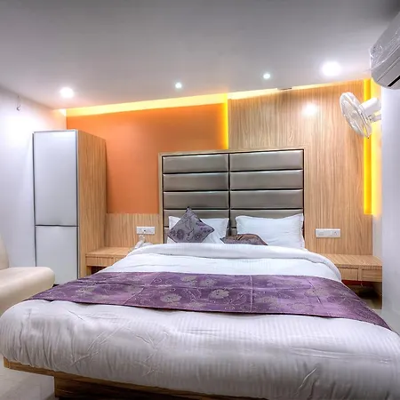 Hotel One Up-2